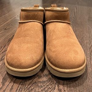UGG Classic Mini in Chestnut